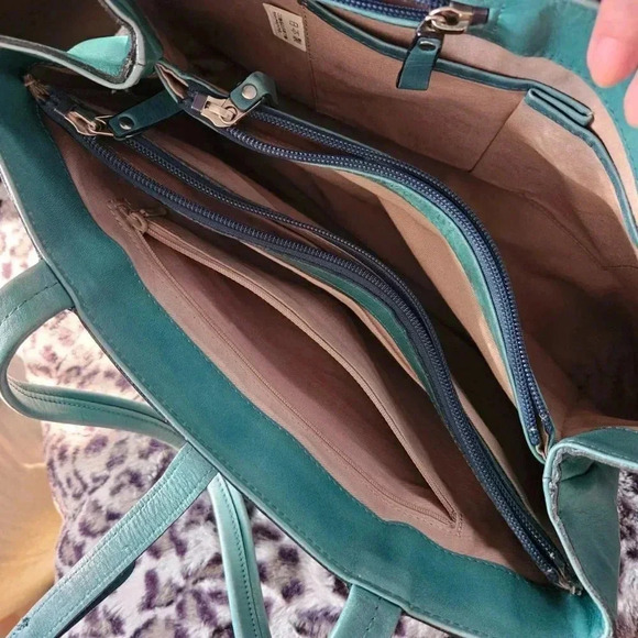 Aqua Vegan Leather  Tote Shoulder Bag with Lots of Pockets - Medium Size - Picture 10 of 16